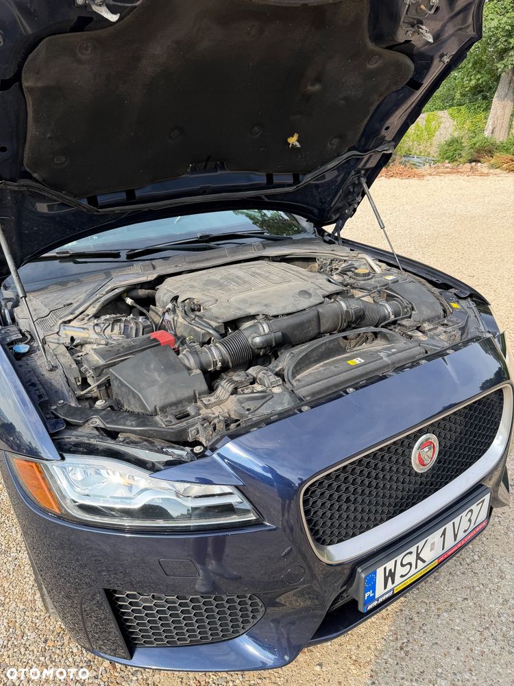 Jaguar XF 3.0 V6 S - 24