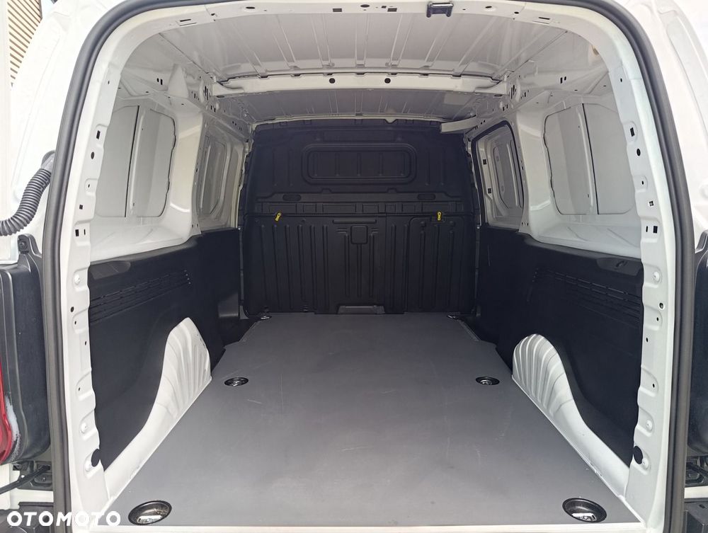 Toyota PROACE CITY - 31