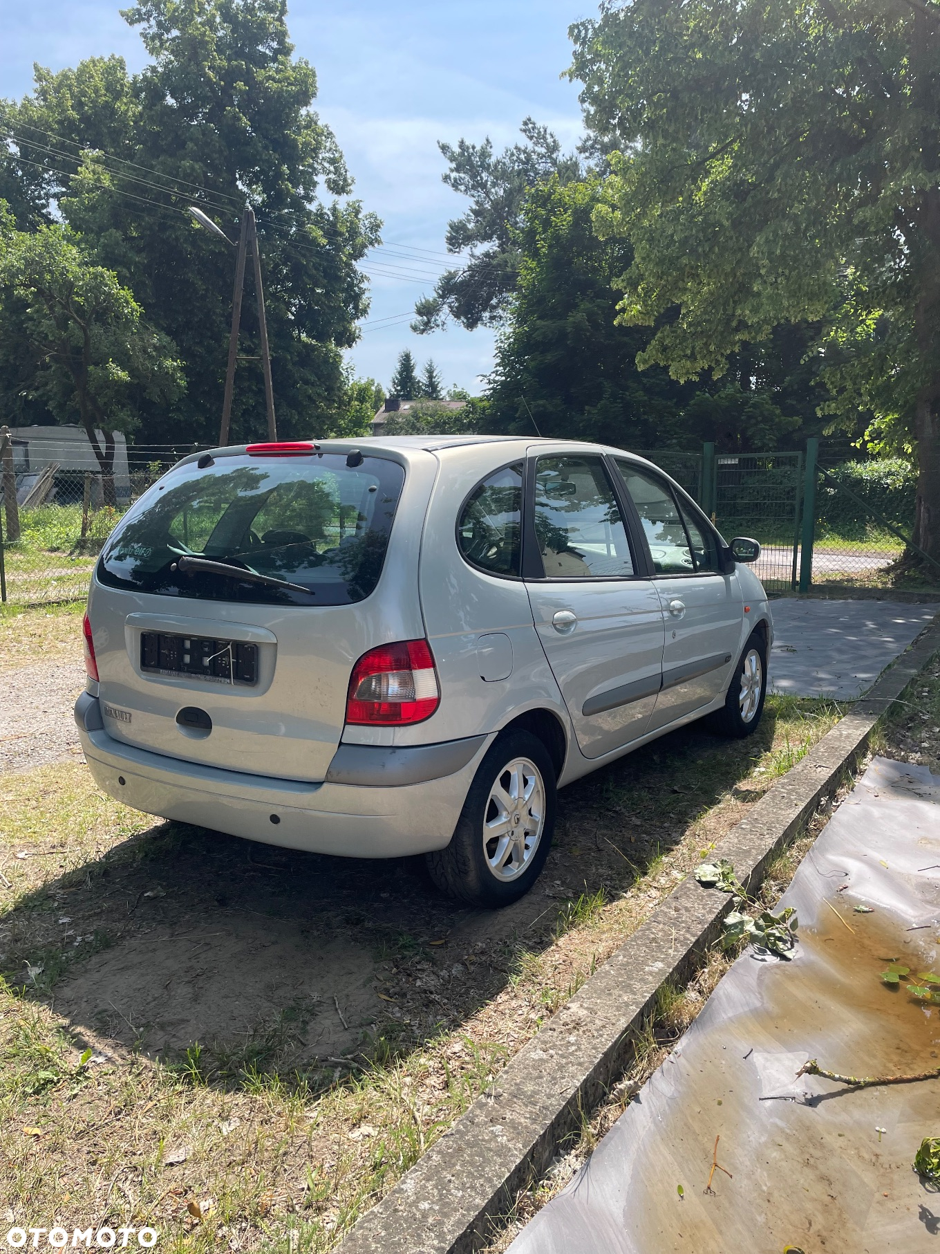 Renault Scenic 1.6 16V Privilege - 3