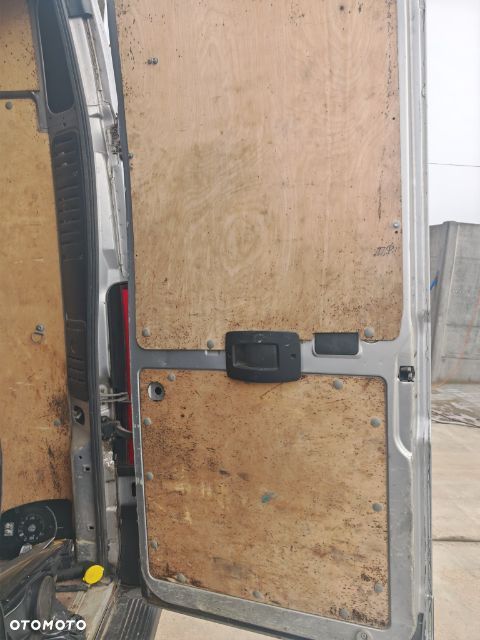 Citroen Jumper  Ducato 2020 rok drzwi tył srebrne - 8