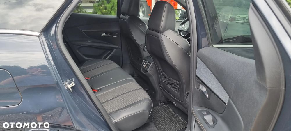 Peugeot 3008 - 8