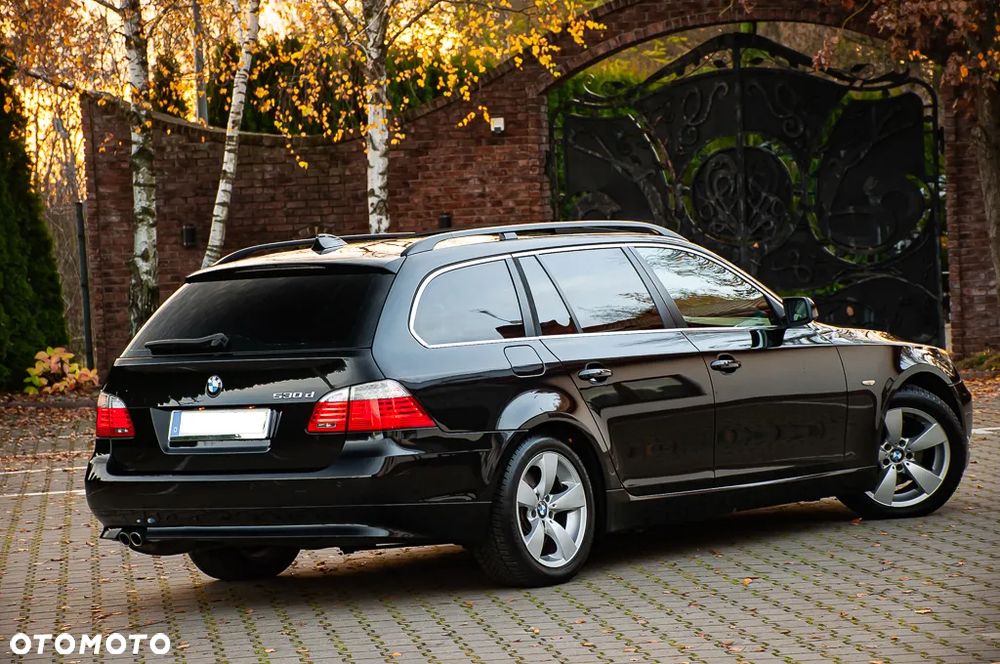 BMW Seria 5 530d Edition Sport - 16