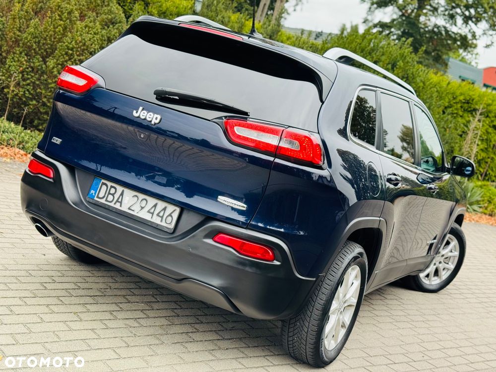 Jeep Cherokee - 21