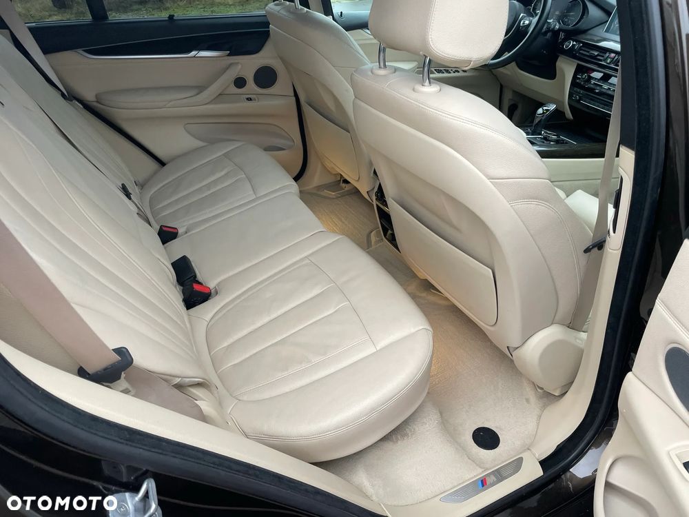 BMW X5 M M50d Sport-Aut - 8