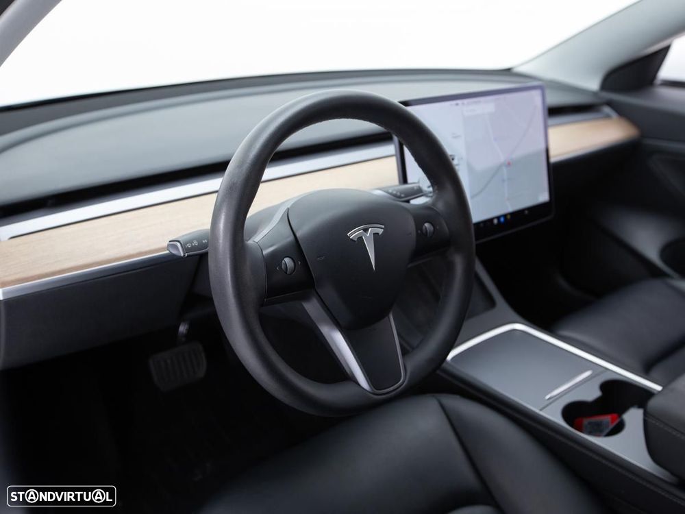 Tesla Model 3 Standard Range Plus RWD - 18