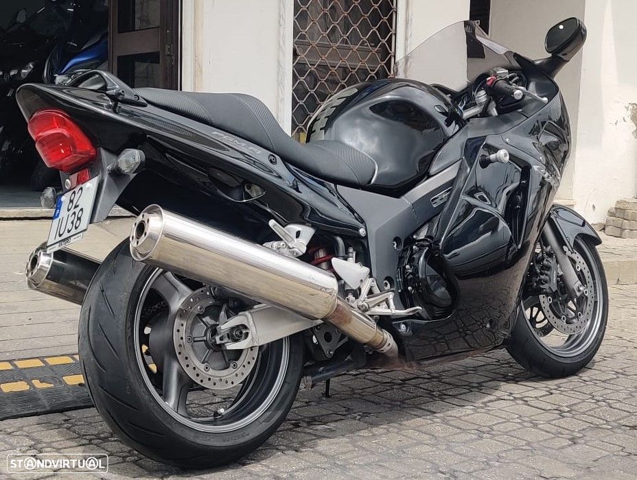 Honda CBR 1000 XX - 10