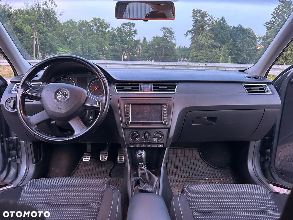 Skoda RAPID 1.2 TSI Ambition - 8