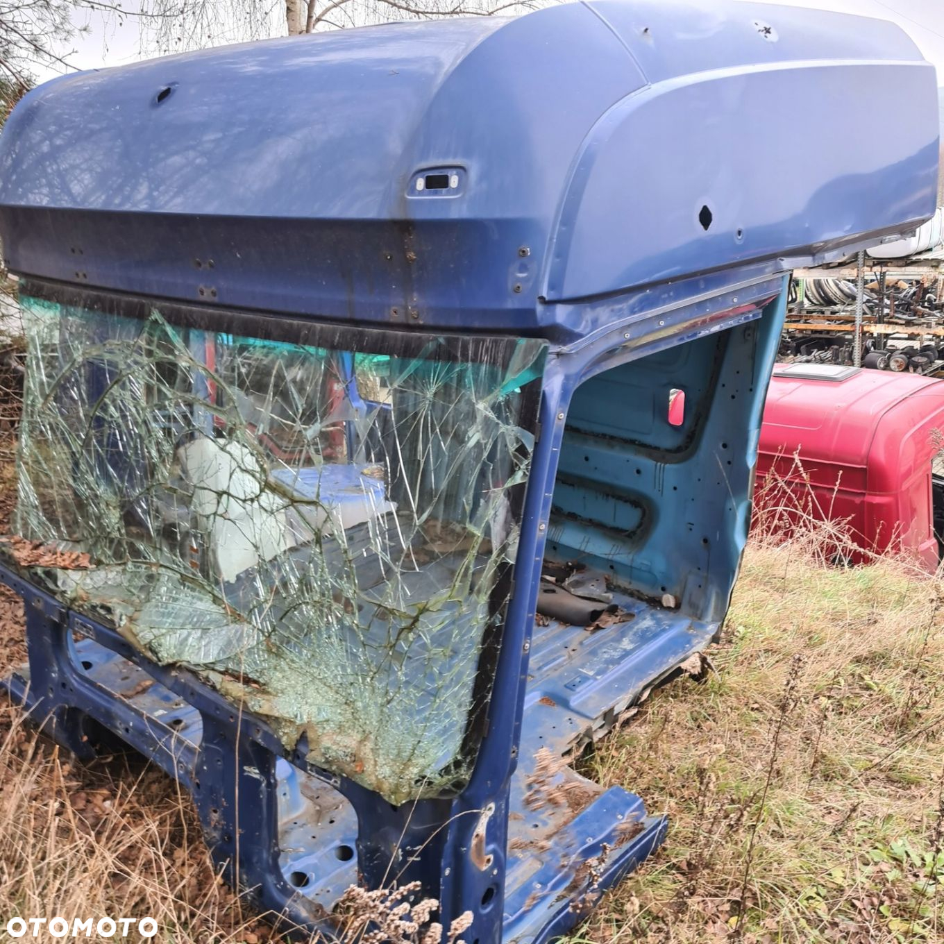 KABINA NAPRAWA POWYPADKOWYCH PROSTOWANIE RAM IVECO SCANIA ACTROS - 13