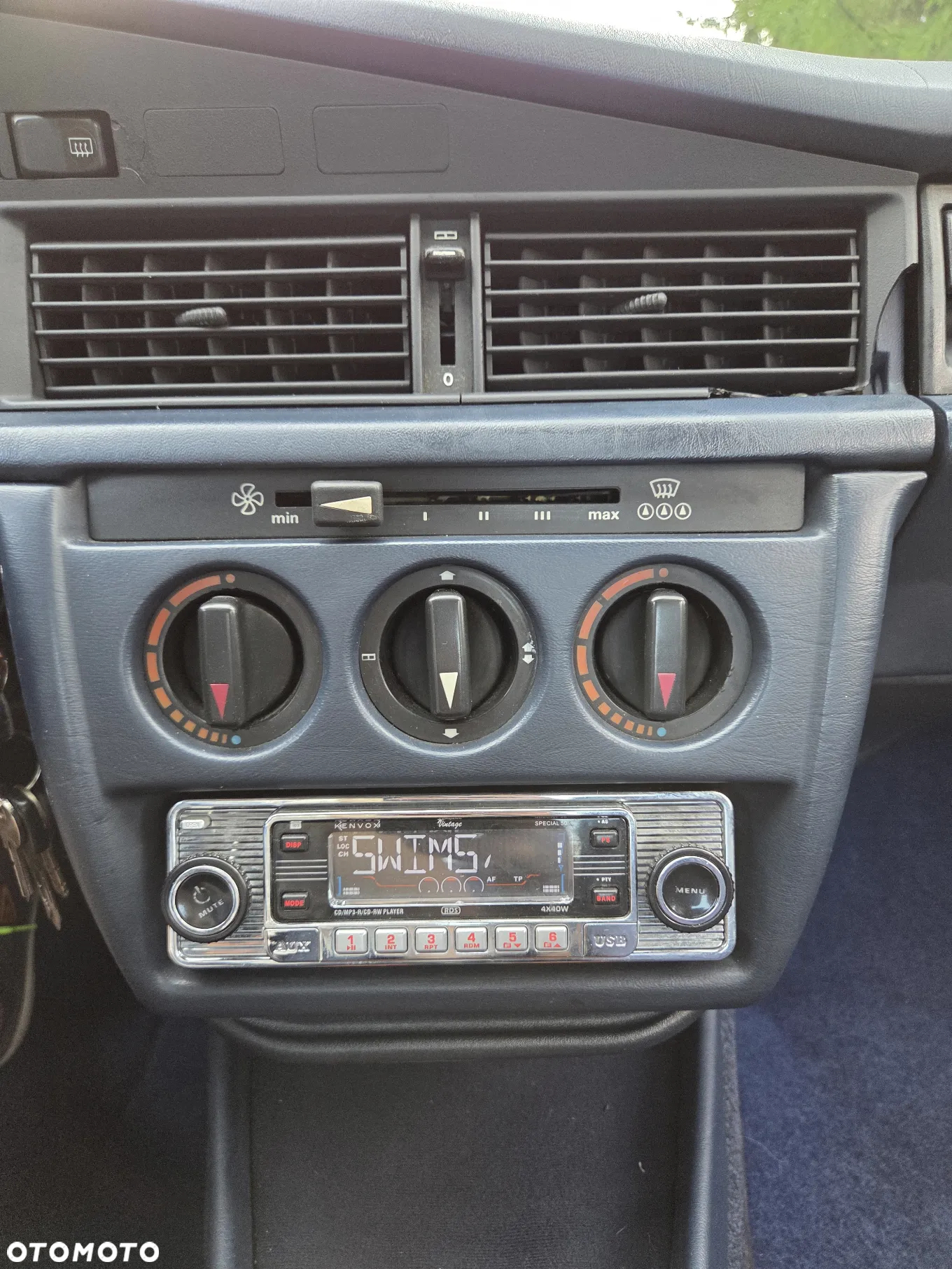 Mercedes-Benz W201 (190) - 8