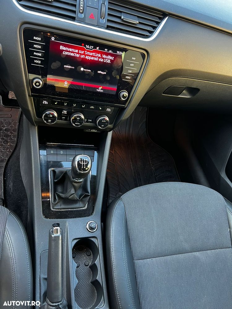 Skoda Octavia - 8