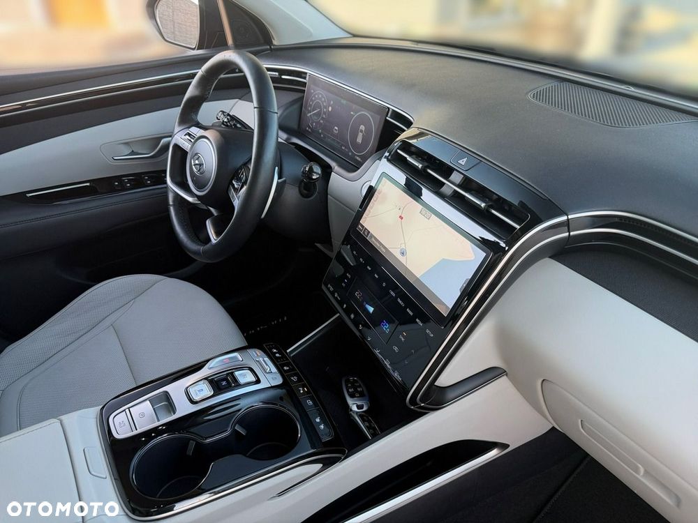 Hyundai Tucson - 24