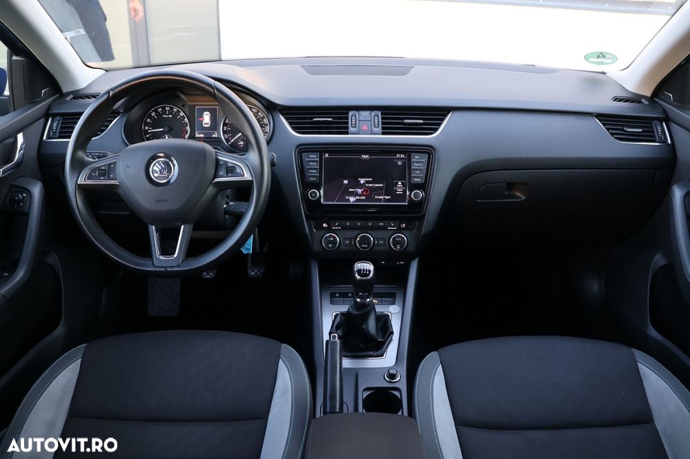 Skoda Octavia - 8