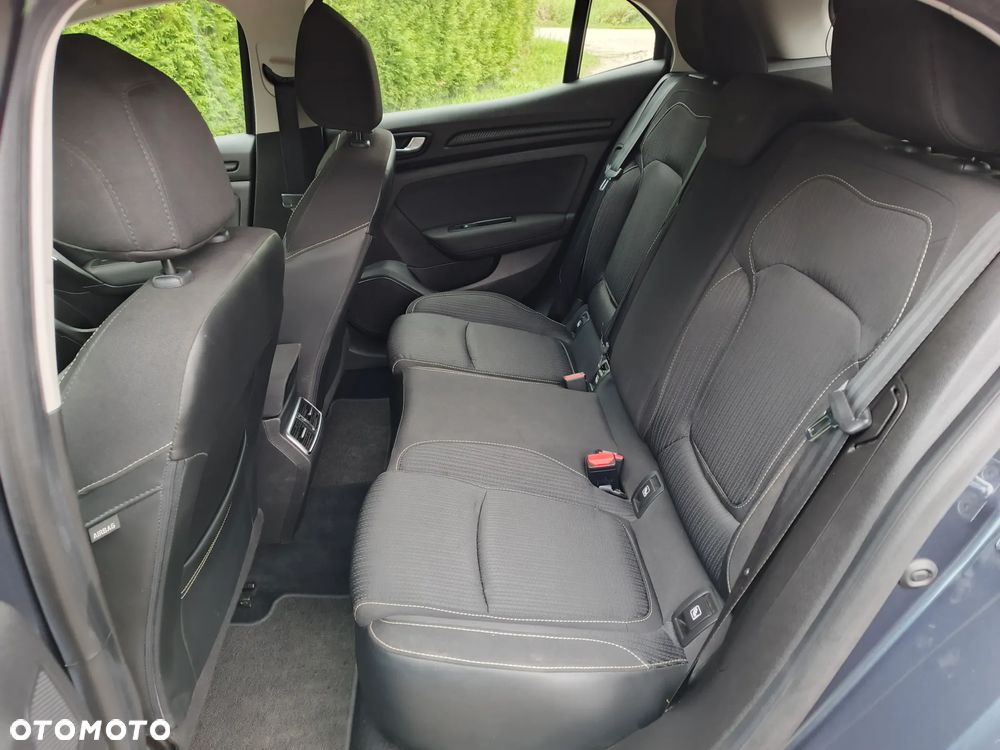 Renault Megane TCe 140 GPF BOSE EDITION - 11