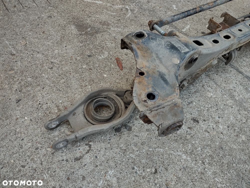 TRAWERSA TYŁ SANKI WÓZEK ZAWIESZENIE TYLNE 55405-3Z750 HYUNDAI I40 2011-2019r. ORYGINAŁ - 2