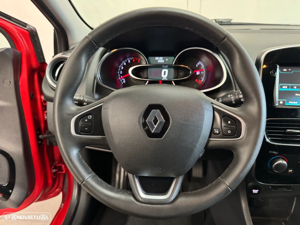 Renault Clio TCe 90 Limited - 13