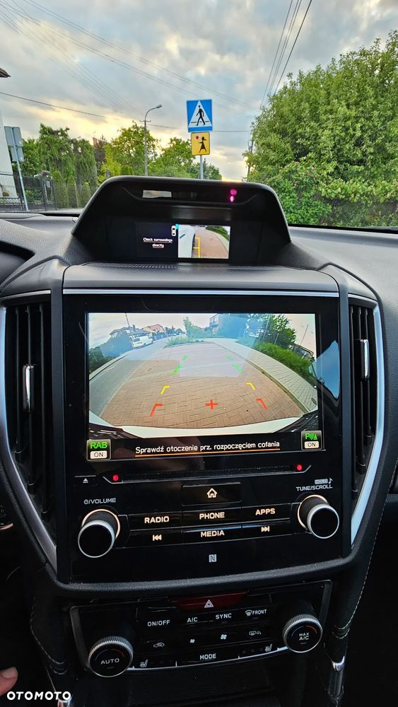 Subaru Forester 2.0i-L Platinum (EyeSight) Lineartronic - 18