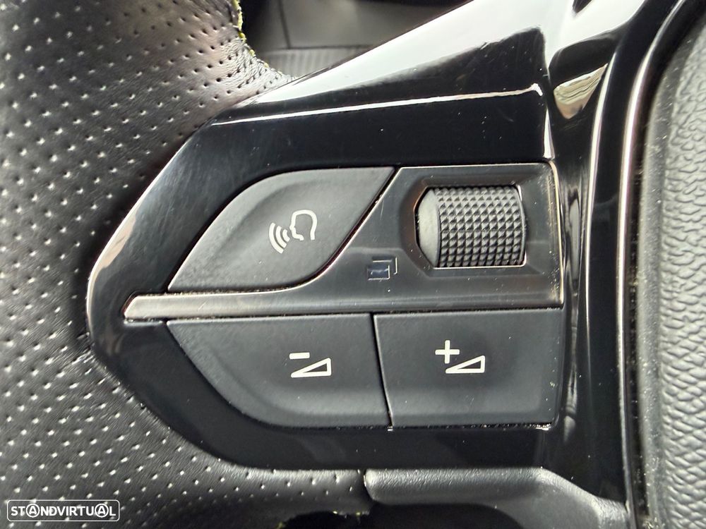 Peugeot e-208 50 kWh GT Pack - 31