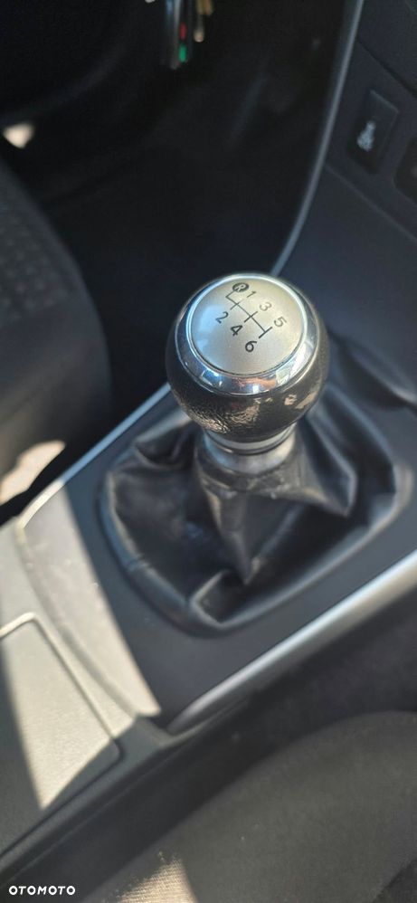 Toyota Corolla - 29