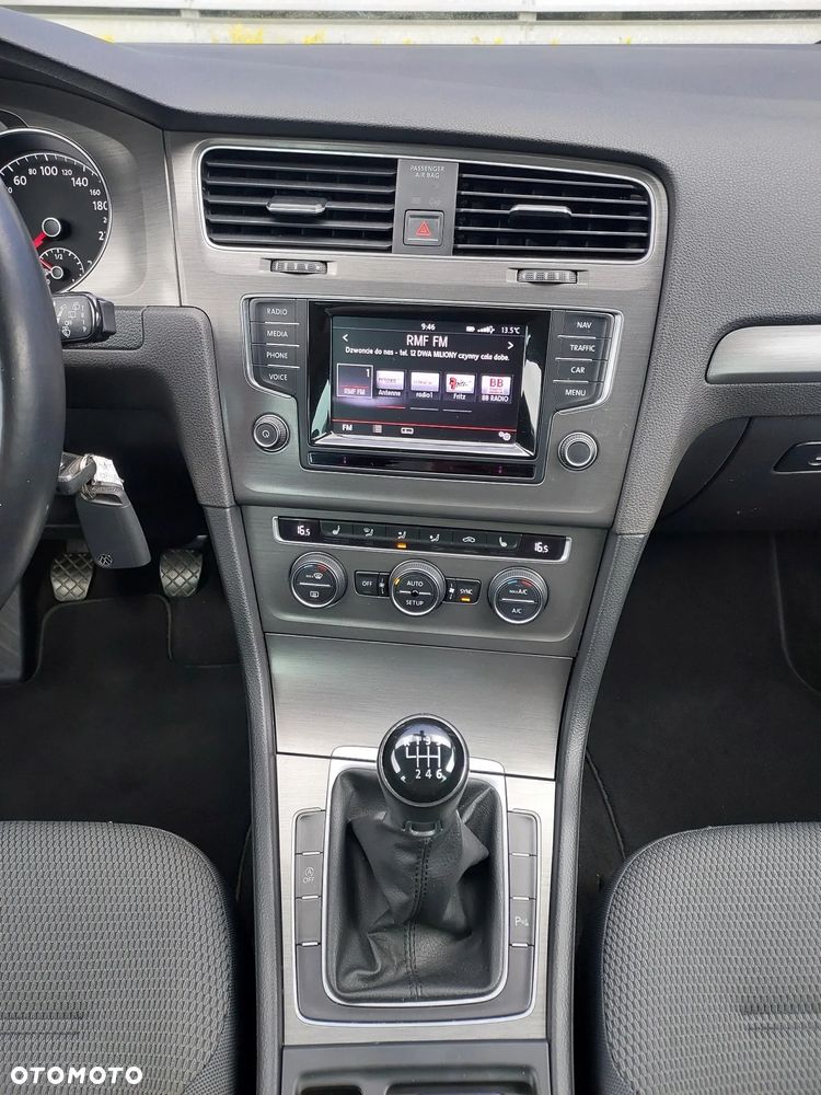 Volkswagen Golf Variant ver-2-0-bluetdi-comfortline - 29