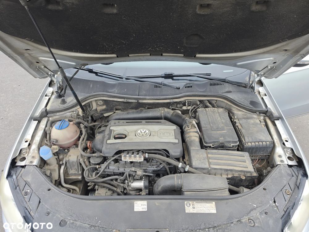 Volkswagen Passat 1.8 TSI Comfortline - 13