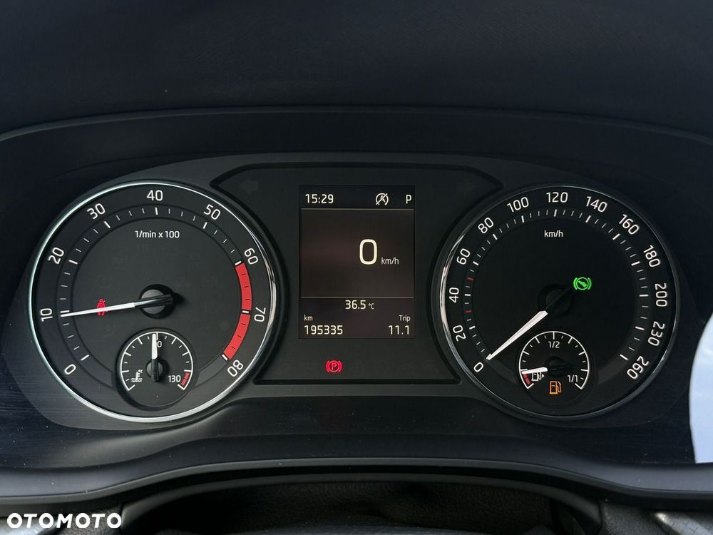 Skoda Octavia - 22