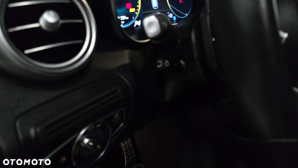 Mercedes-Benz GLC 300 de 4Matic 9G-TRONIC AMG Line Plus - 16