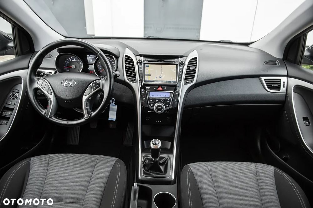 Hyundai i30 - 25