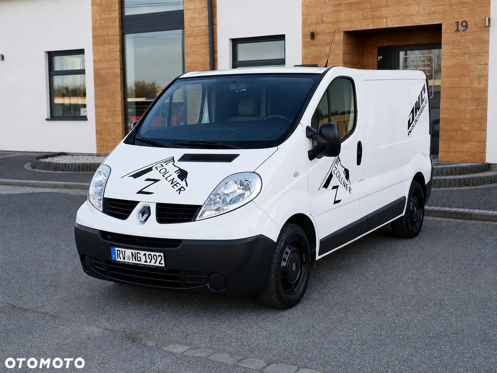 Renault Trafic - 1