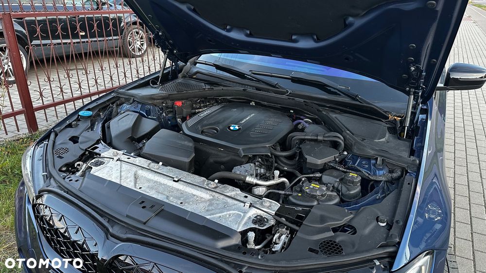 BMW Seria 3 318d MHEV Business Edition - 23