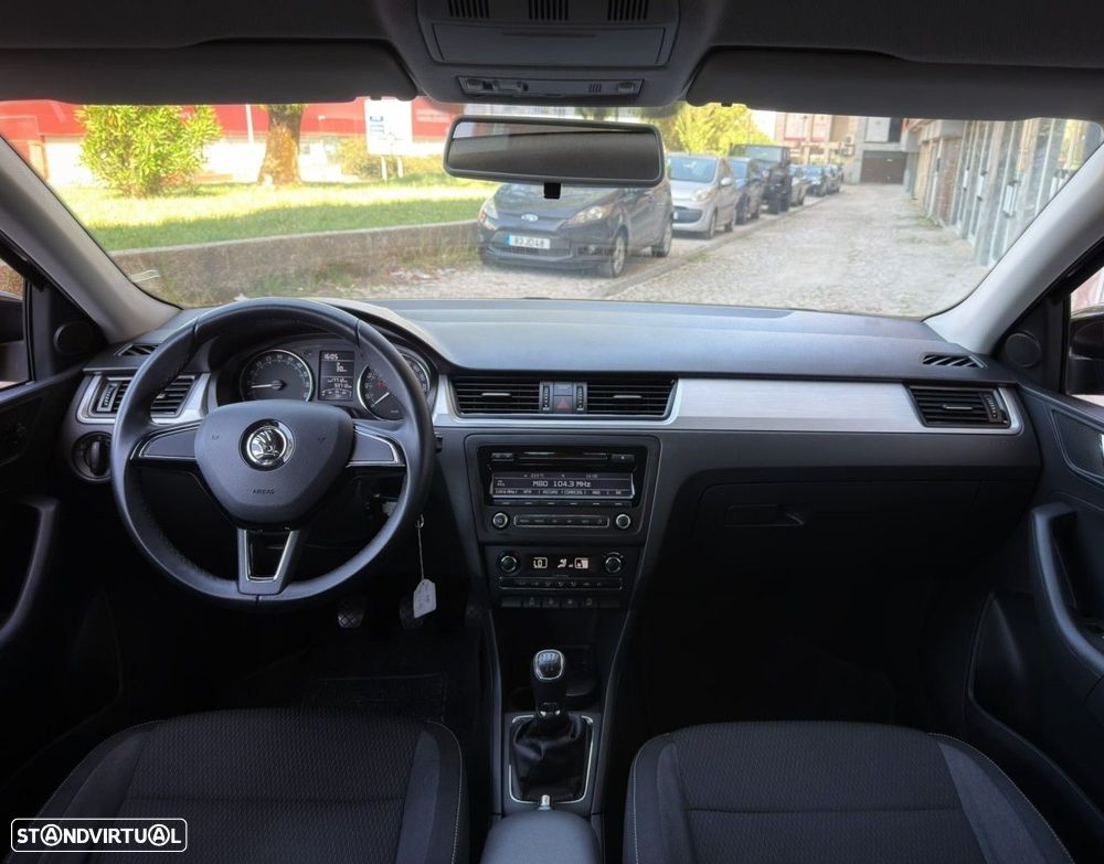 Skoda Rapid Spaceback 1.6 TDi Ambition - 6