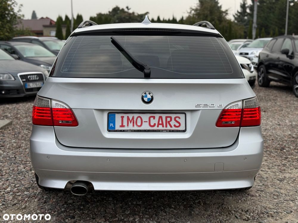 BMW Seria 5 520d Edition Exclusive - 13