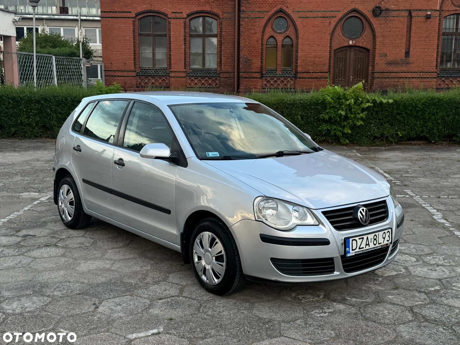 Volkswagen Polo 1.2 Comfortline - 2