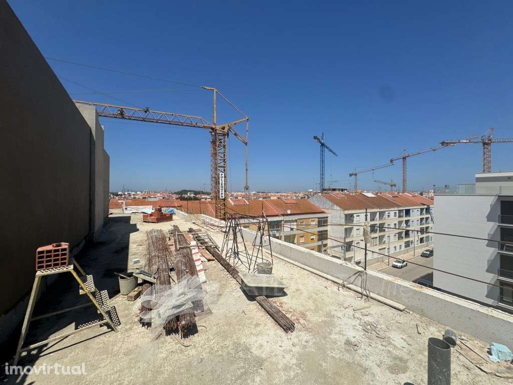 Apartamento T5 Novo no Montijo - Grande imagem: 2/17