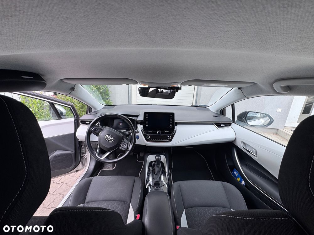 Toyota Corolla 2.0 Hybrid Comfort - 13