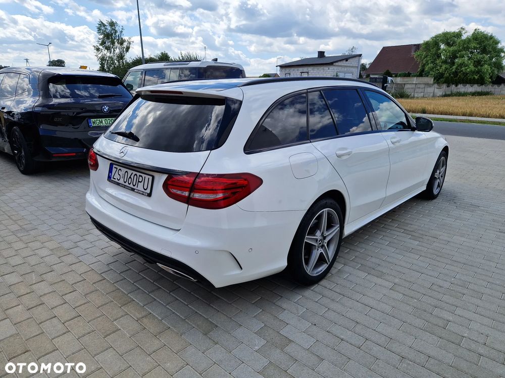 Mercedes-Benz Klasa C 400 4-Matic 9G-TRONIC - 4