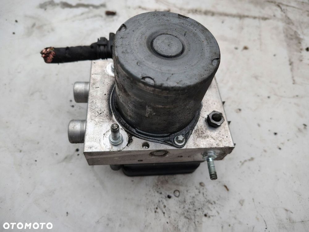 POMPA ABS A9069002102 MERCEDES SPRINTER W906 2.2 CI - 1
