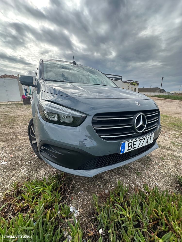 Mercedes-Benz T 180 - 1