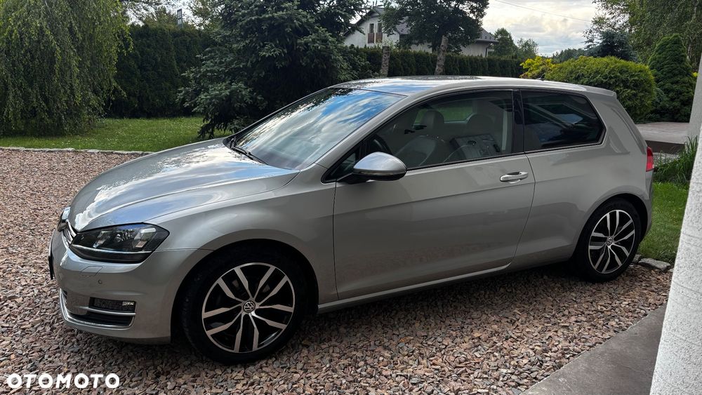 Volkswagen Golf ver-2-0-bluetdi-highline - 4