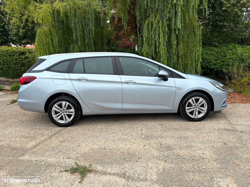Opel Astra - 32