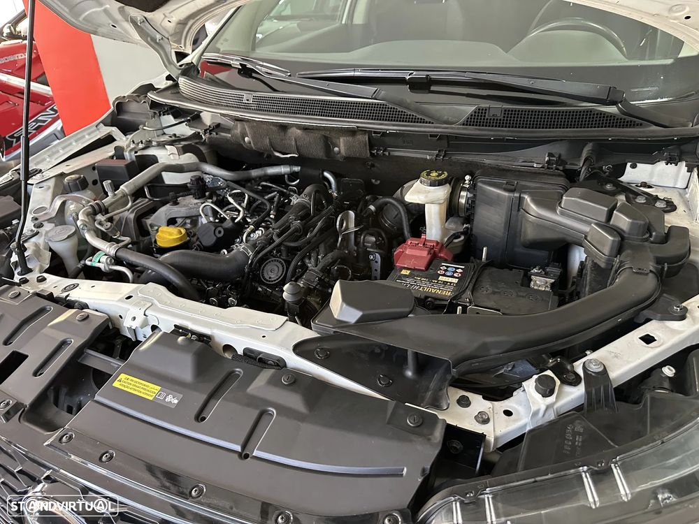 Nissan Qashqai 1.3 DIG-T N-Connecta J18 - 29