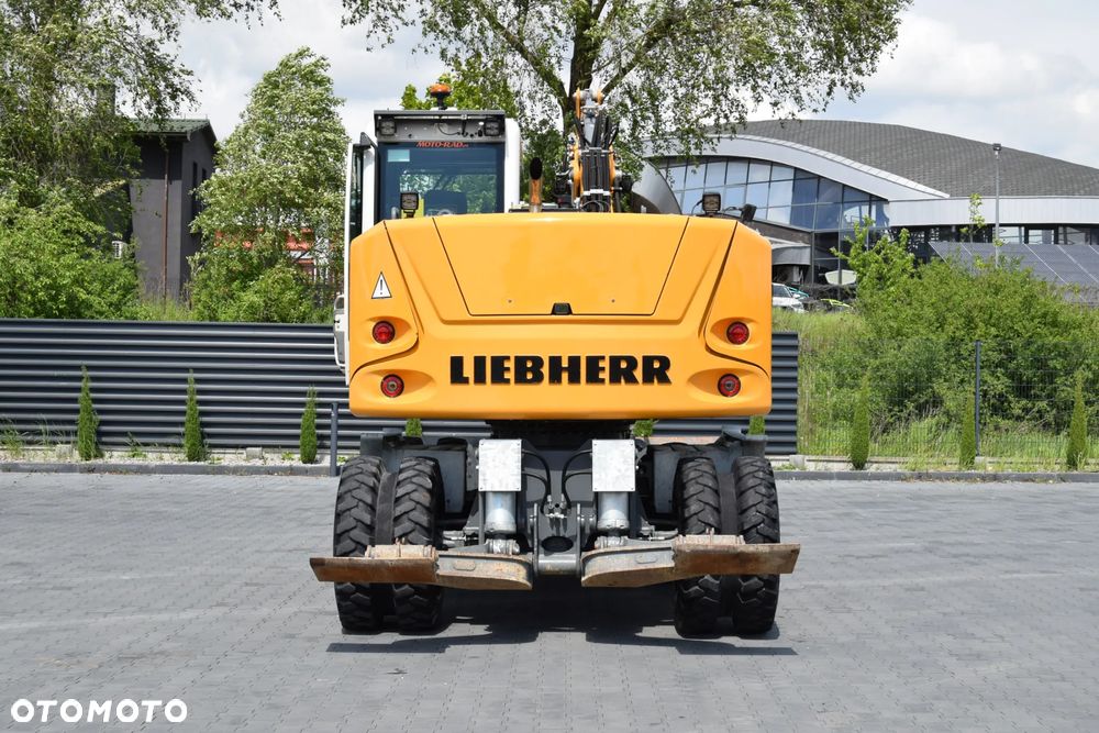 Liebherr A910 COMPACT / KOPARKA KOŁOWA / KABINA / KLIMATYTZACJA / SPYCH / PODPORY / DODATKOWY OSPRZĘT / SPROWADZONA - 22