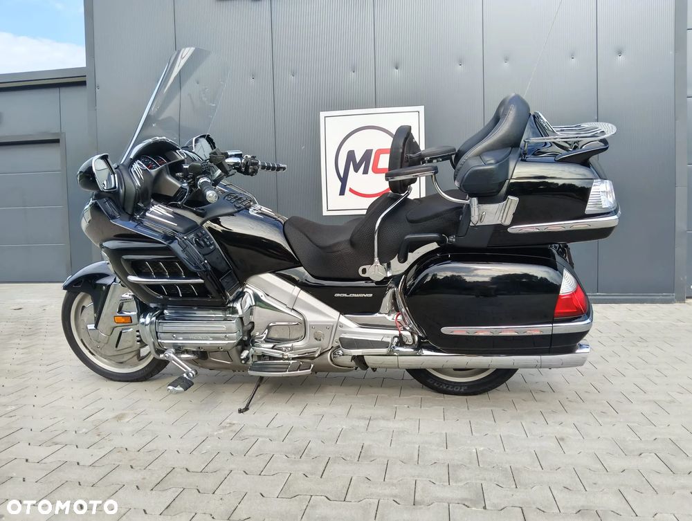 Honda GL - 6