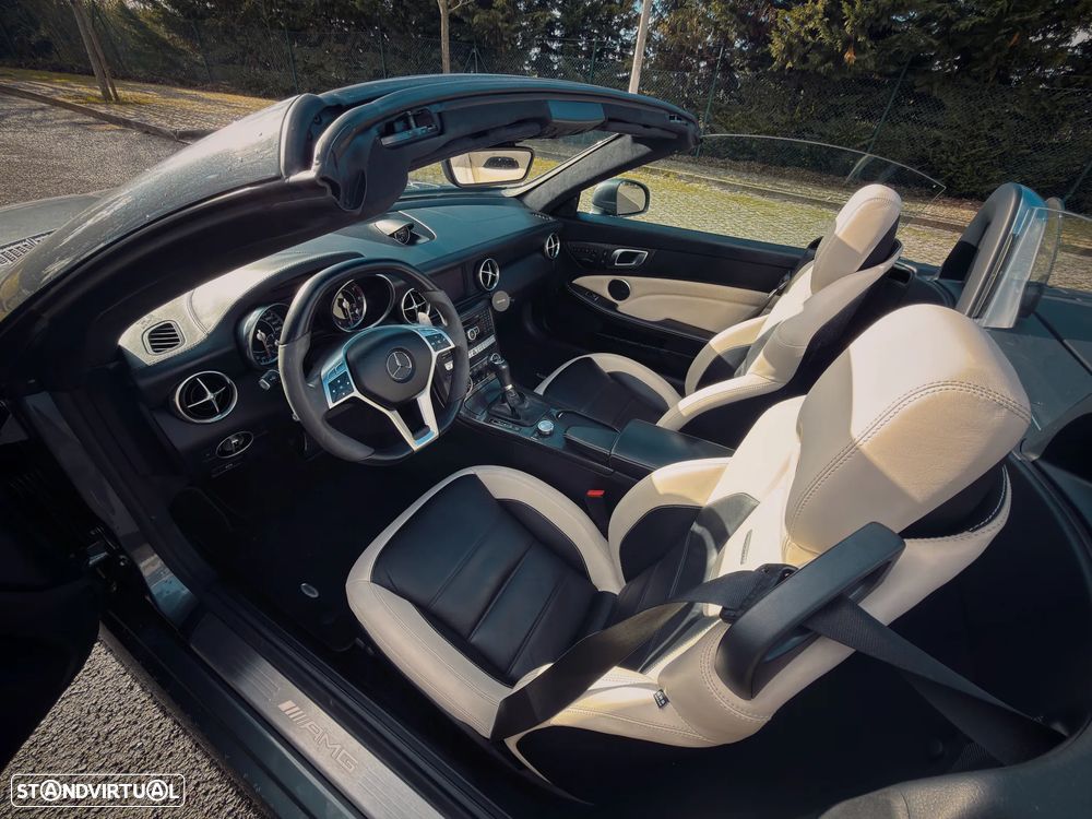 Mercedes-Benz SLK 55 AMG Standard - 21