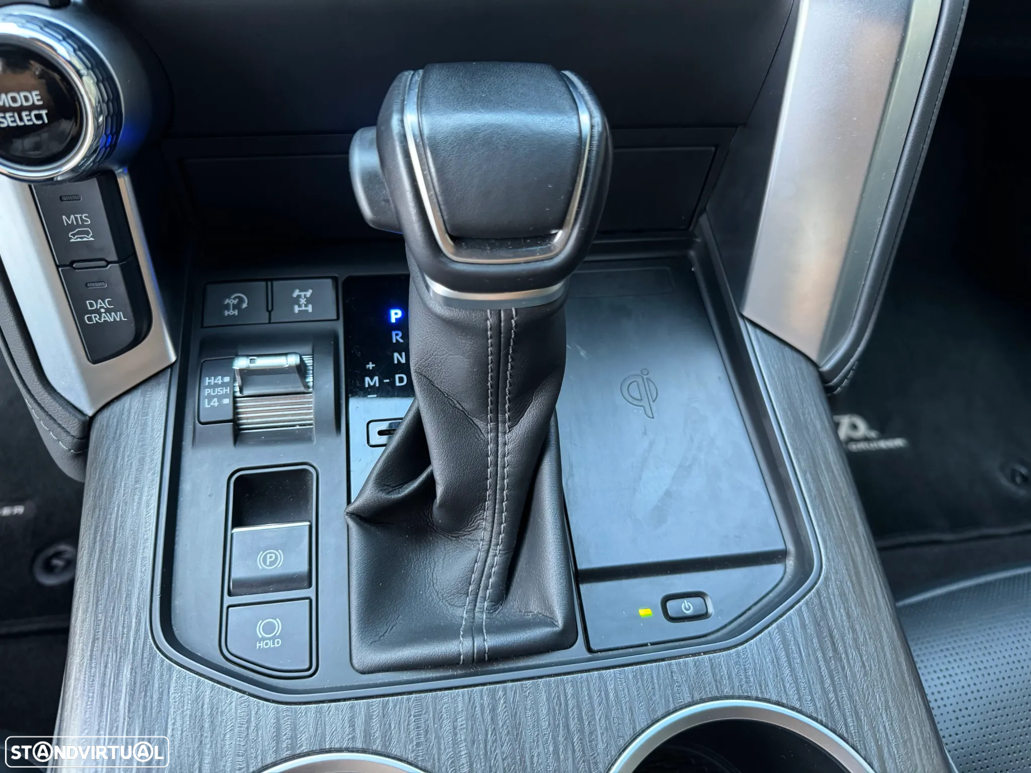 Toyota Land Cruiser - 27