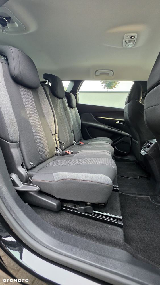 Peugeot 5008 BlueHDI 130 EAT8 Active Pack - 36
