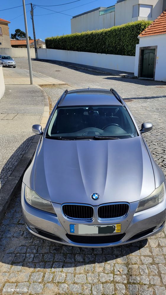 BMW 318 d Navigation - 3