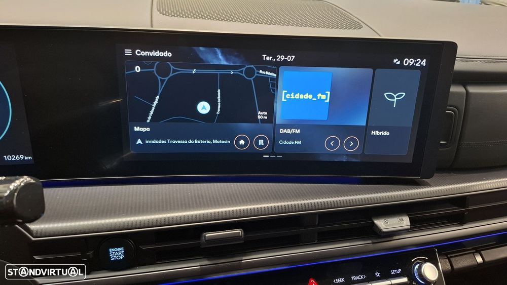 Hyundai Santa Fe 1.6 T-GDI HEV Calligraphy Pack - 11