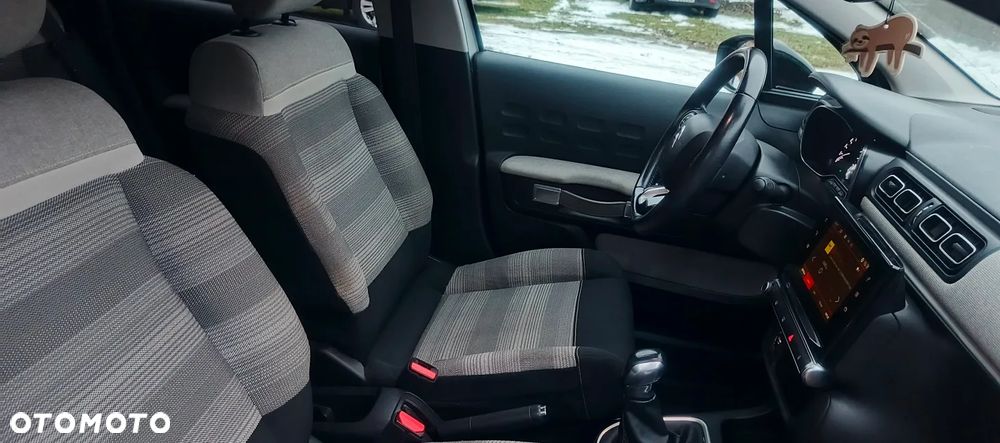 Citroën C3 1.2 PureTech Shine - 20