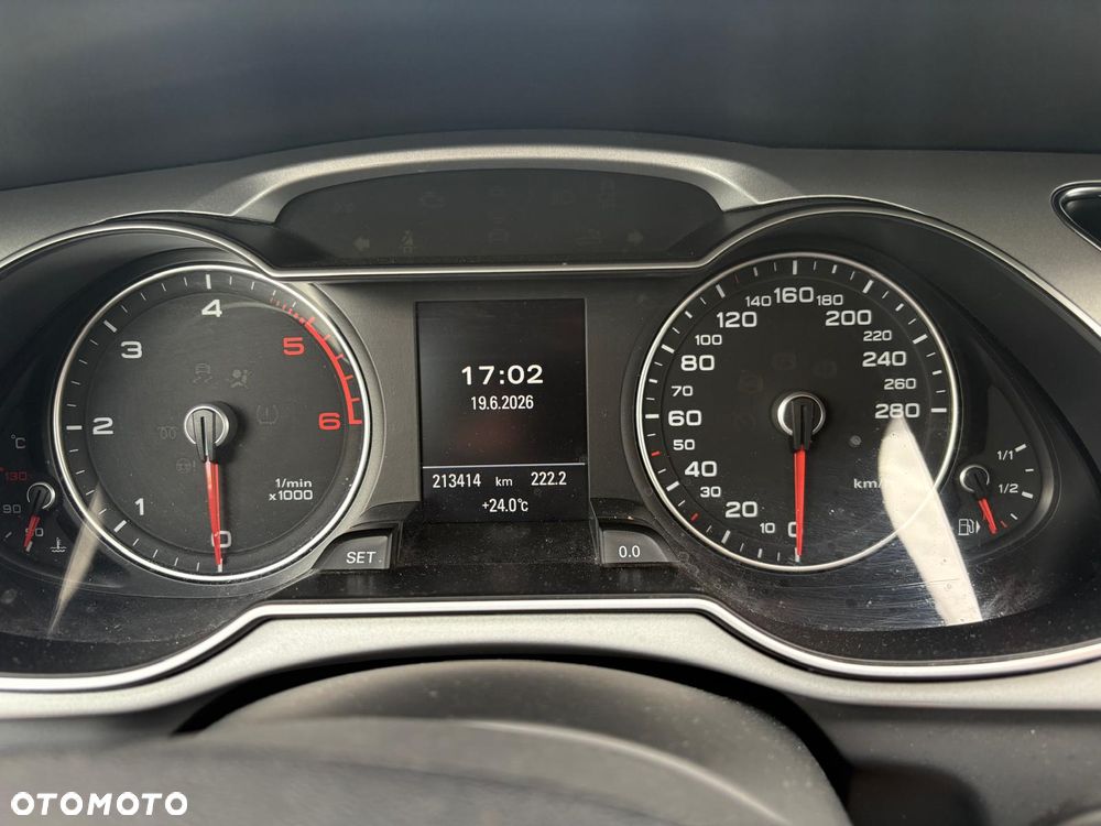 Audi A4 Avant 2.0 TDI ultra S tronic design - 25