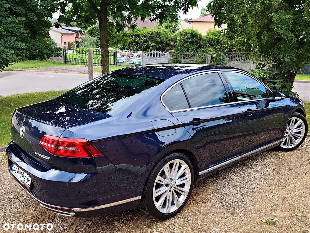 Volkswagen Passat - 19
